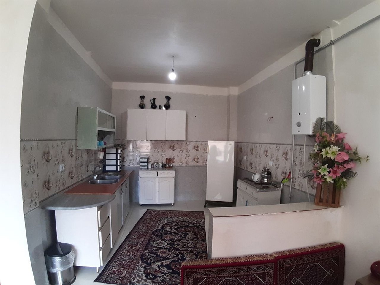 سوئیت دوخوابه عزیزه