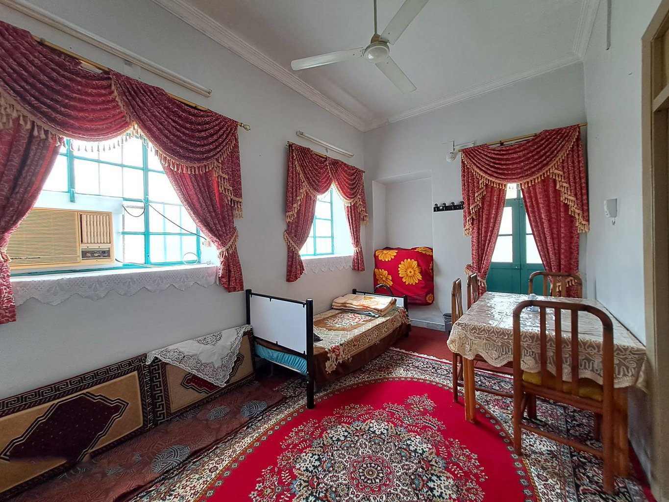 ویلا دوخوابه ساحل انقلاب