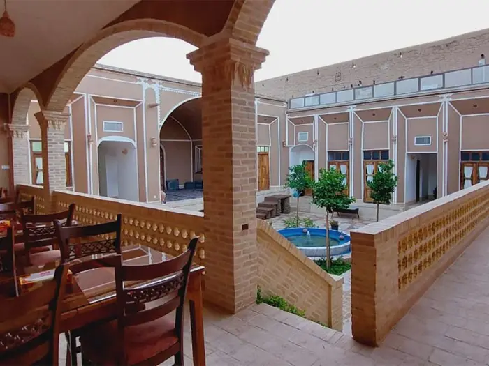 اقامتگاه سنتی اقامتگاه سنتی گلابتون یزد - واحد بی ۰۲