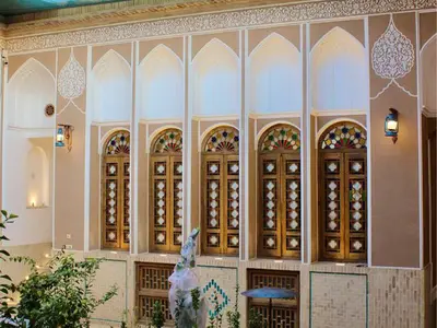 بومگردی عزیز خان - واحد نقل