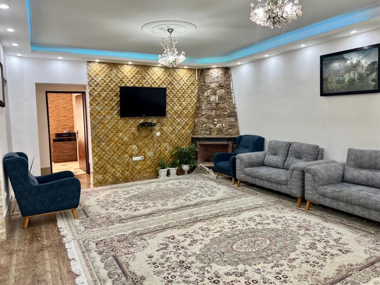 سه خوابه ساحلی رادیو دریا