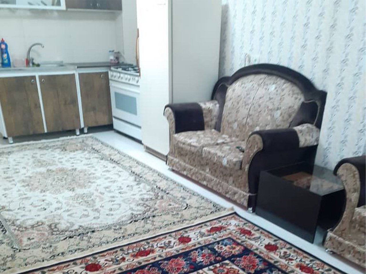 سوئیت یک خوابه هشتپر