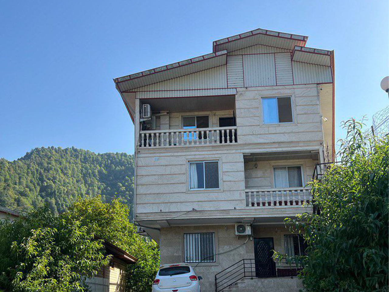 یک خوابه رستم واحد 4