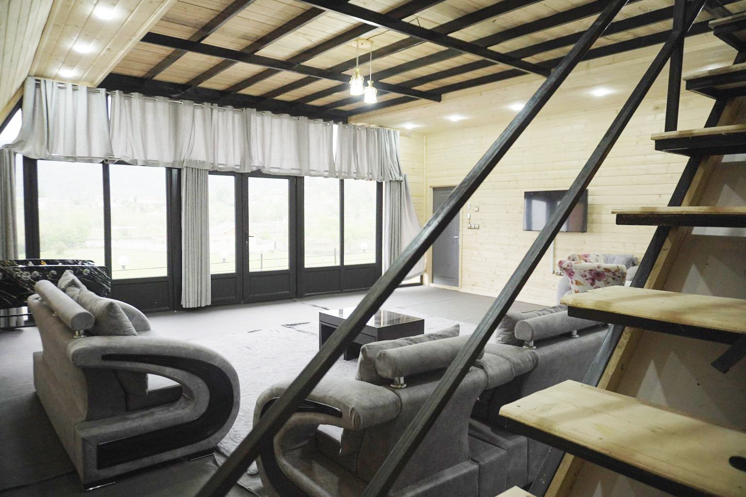 کلبه سه خوابه جنگلی نیلاش