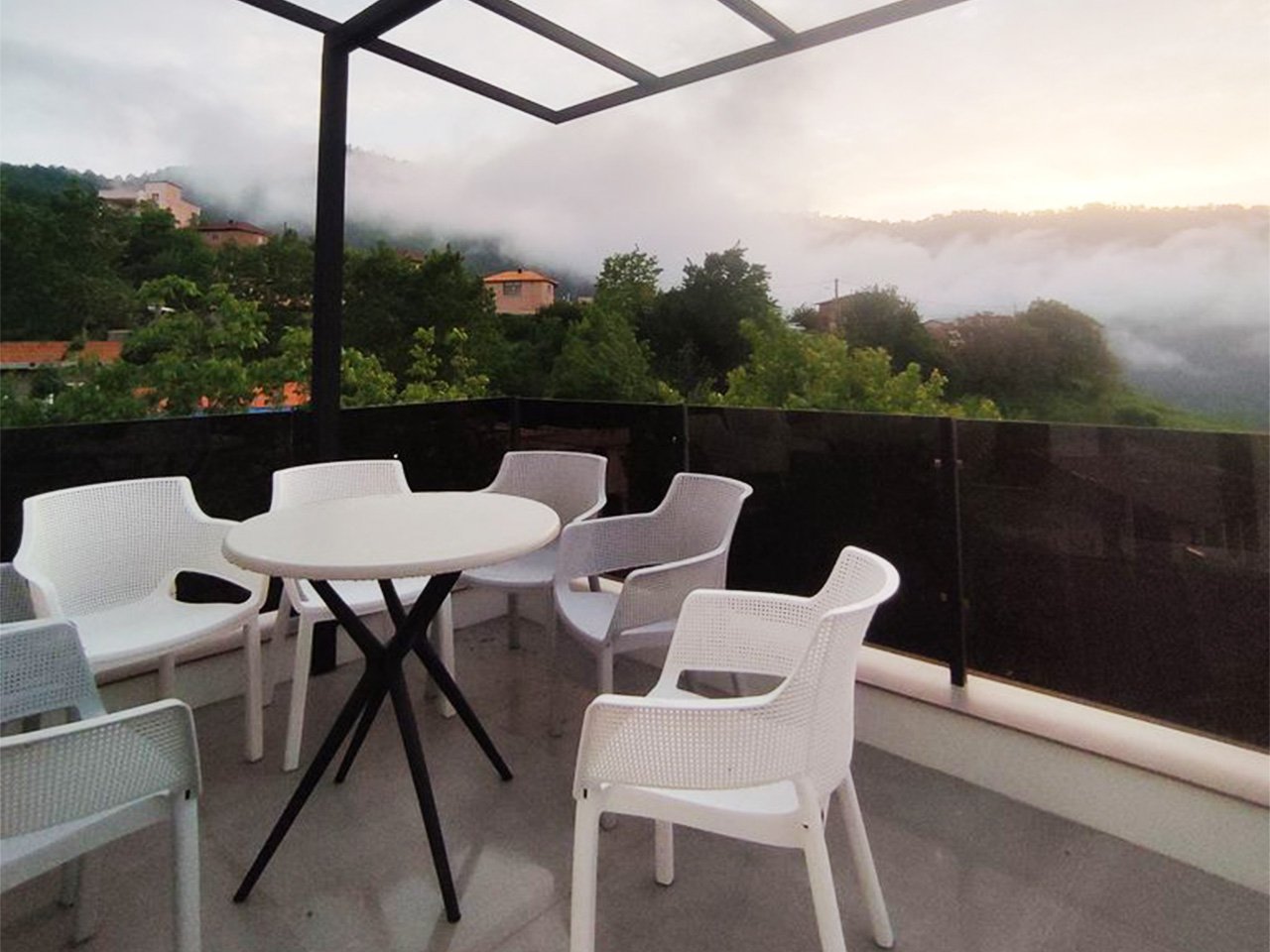 دوخوابه جنگلی ریگ چشمه بالا