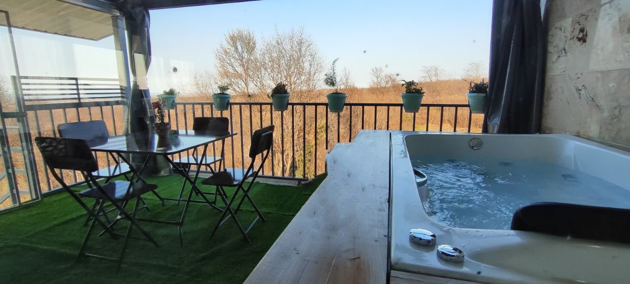 یک خوابه جنگلی جکوزی دار گلستان