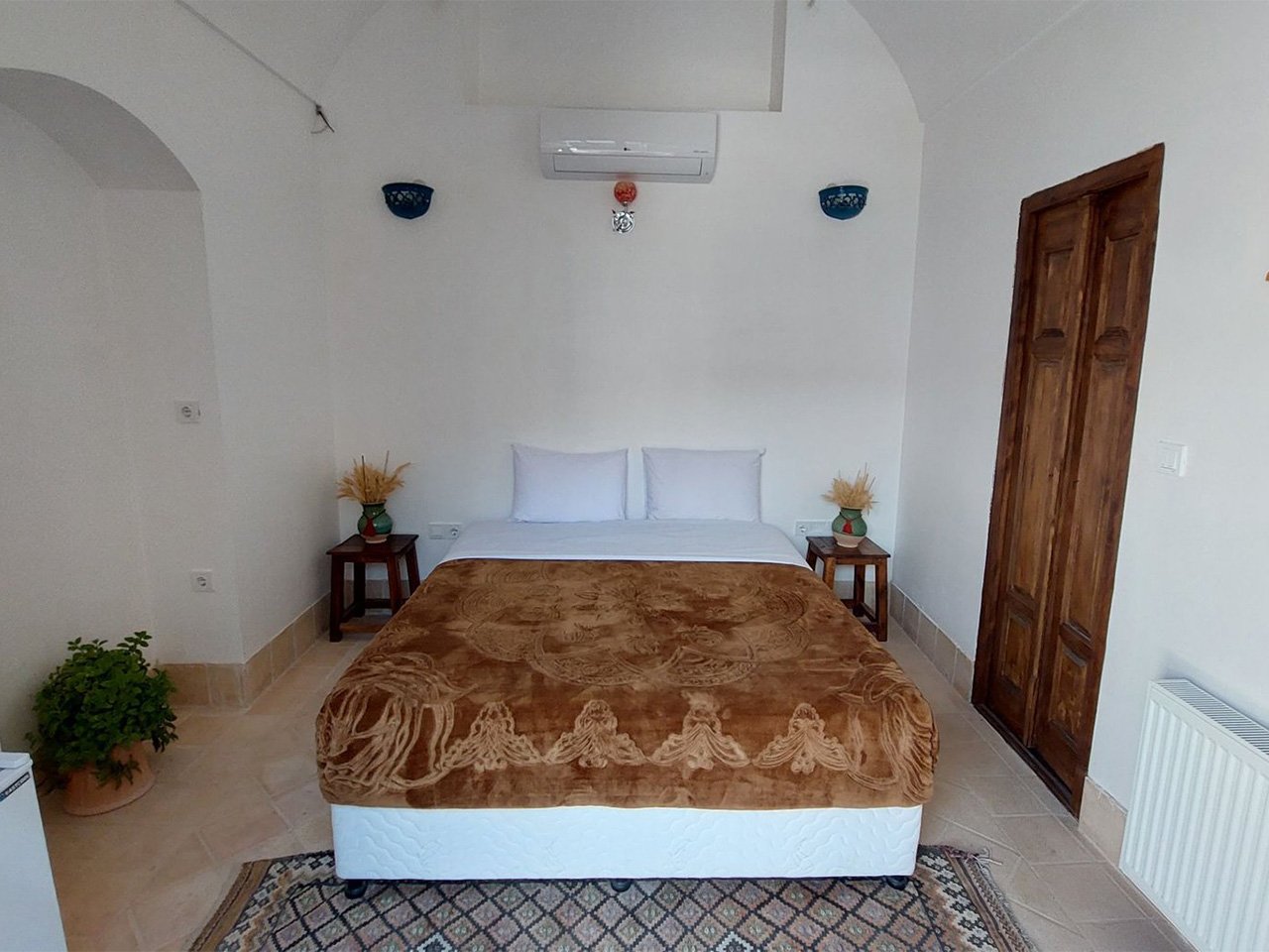 اقامتگاه سنتی گلابتون - واحد 10۲