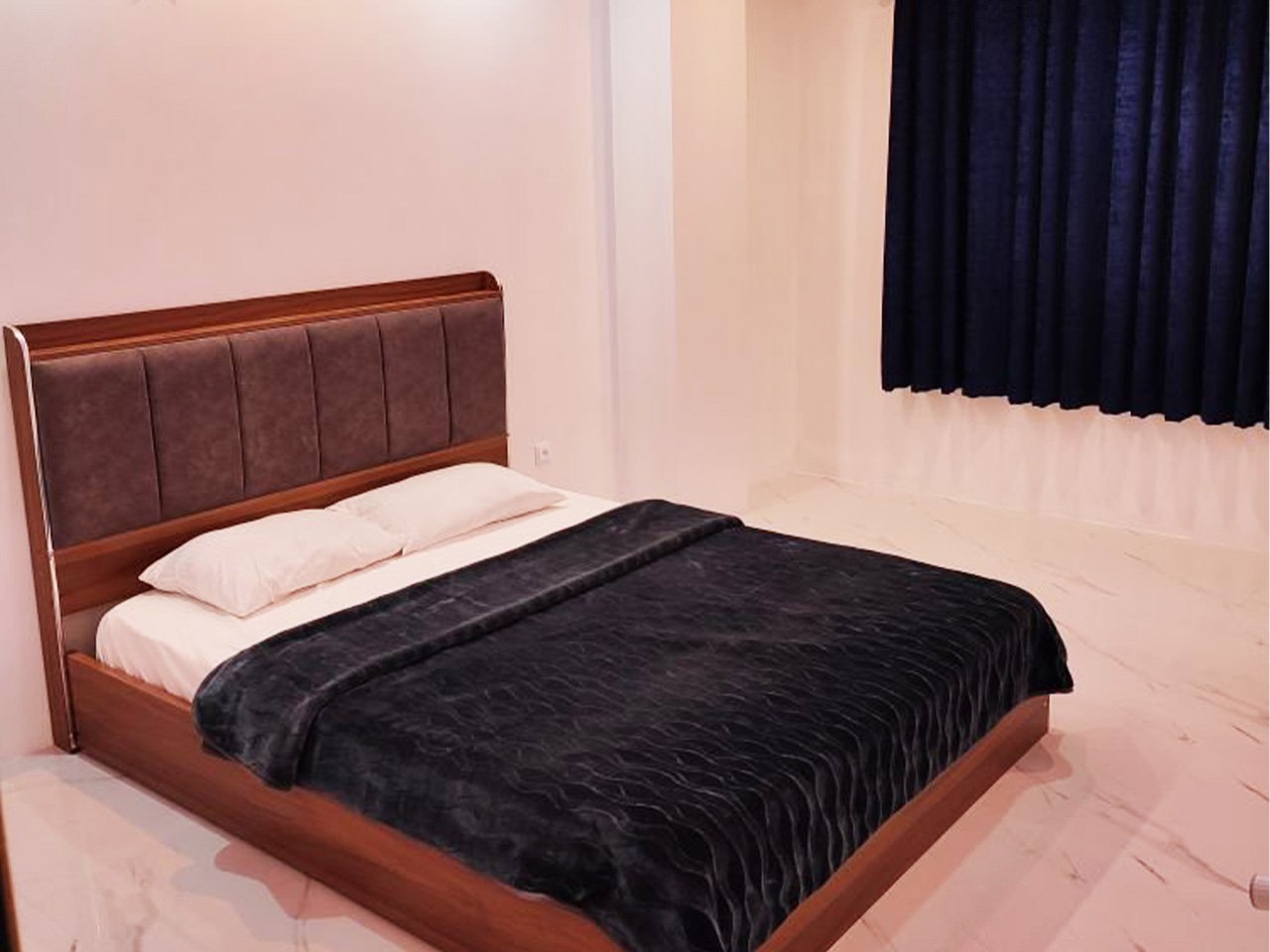 ویلا دوخوابه استخردار آبگرم ساحلی مهر 3