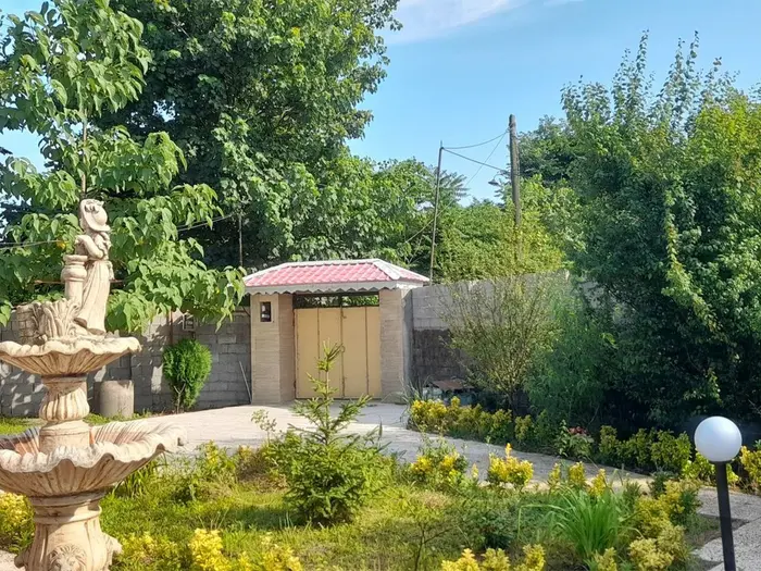 ویلا دوخوابه ساحلی آرام 1