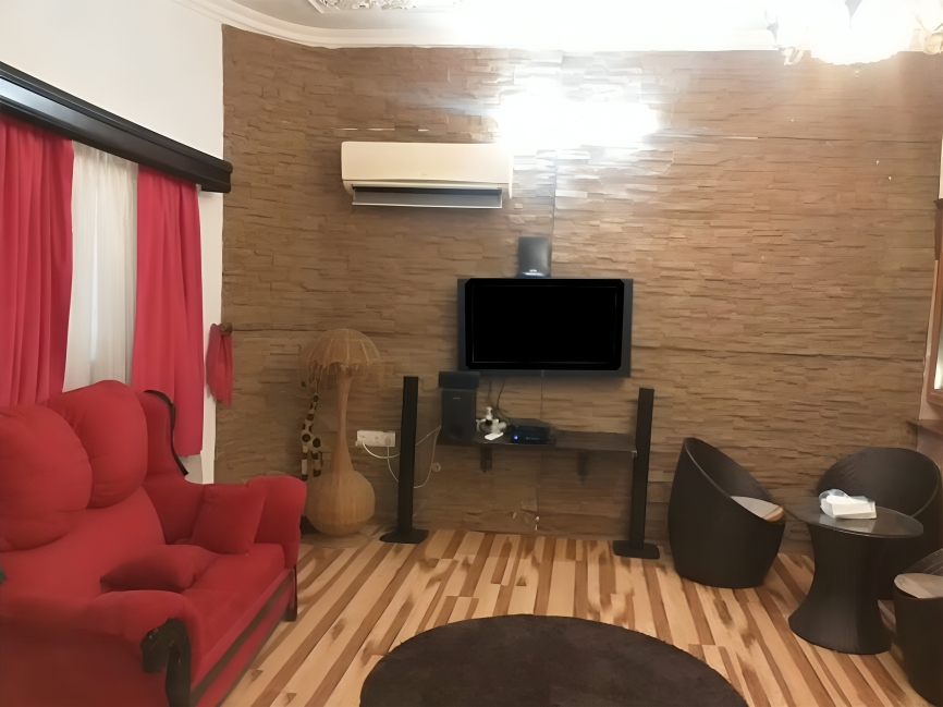 ویلا دوخوابه جنگلی آیش