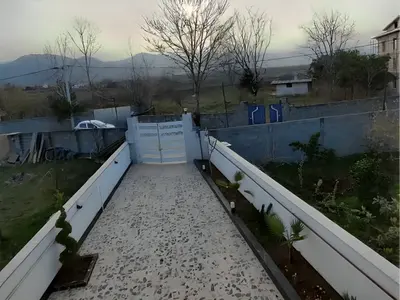 کلبه دوخوابه سوئیسی ماهلین ۱