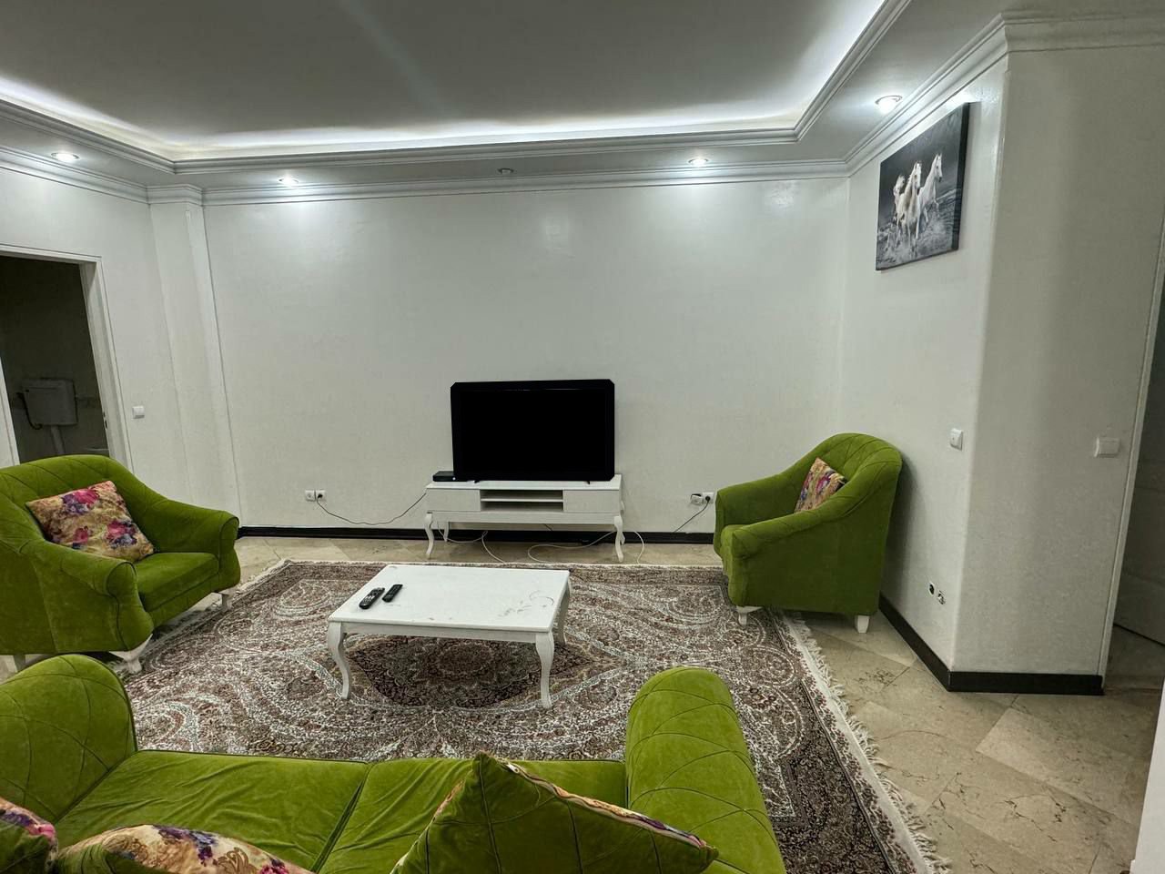 آپارتمان یک خوابه پرستور ولیعصر 2