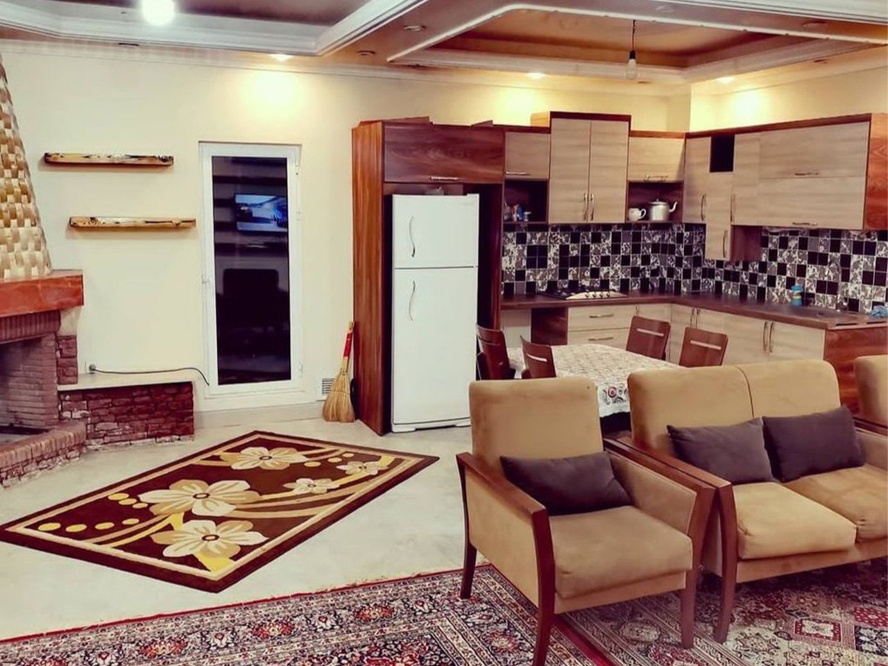 ویلا دوخوابه جنگلی استخردار هادی