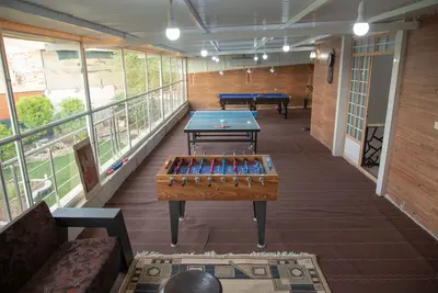 ویلا سه خوابه استخردار عمارت هشت بهشت