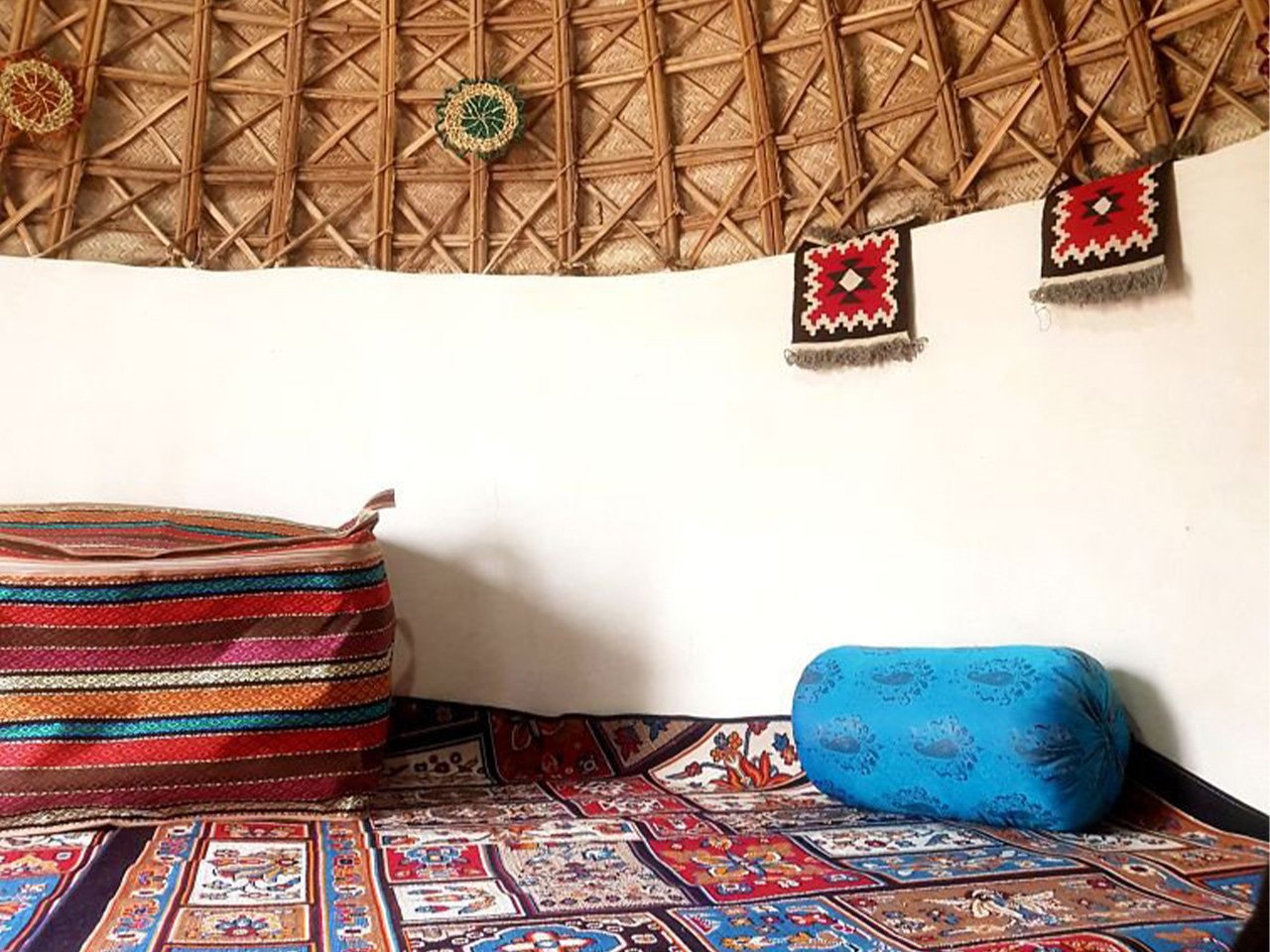 بوم گردی بومگردی روژان 1 - واحد کپر لرستان