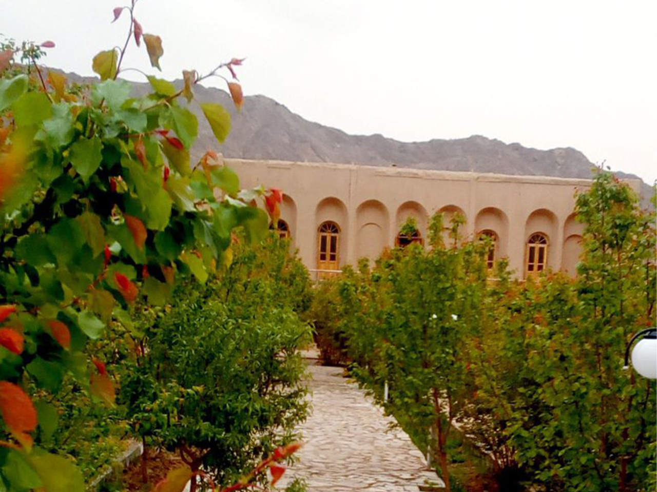 بوم گردی خانه باغ صفا - واحد 3