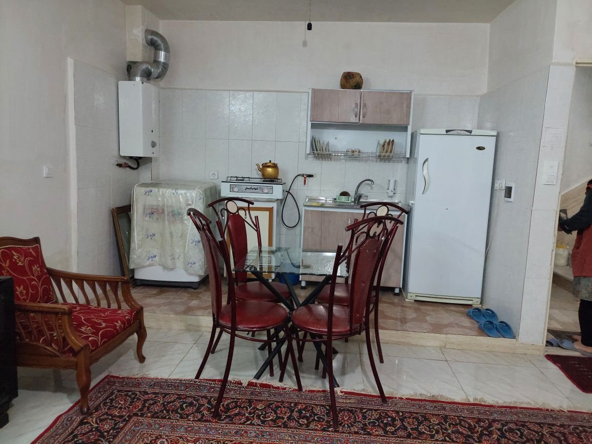 آپارتمان یک خوابه یادگار پدری واحد دزاتون