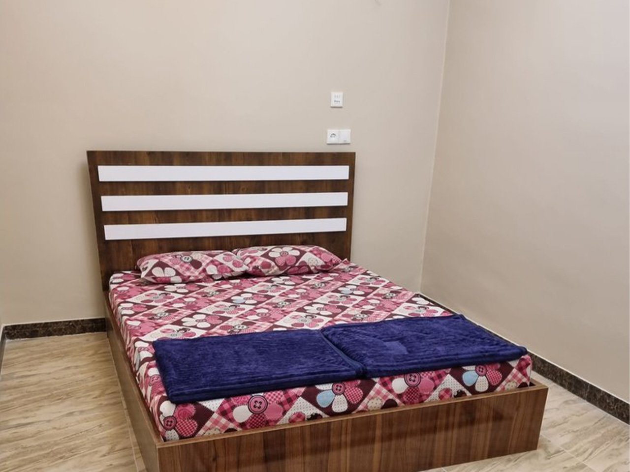 آپارتمان دوخوابه عرفان 3