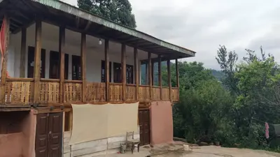 کلبه دوخوابه سنتی پدربزرگ