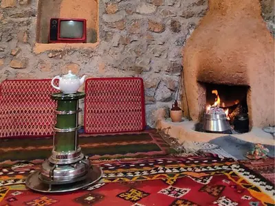 مجتمع اقامتی ایل یورد - واحد سنگی