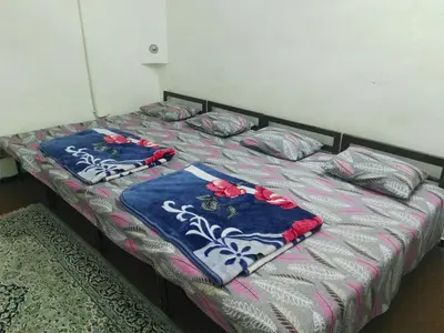 مسافرخانه فلت مدرس - واحد چهار تخته