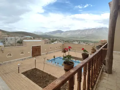 بومگردی نگهدار - واحد ۱