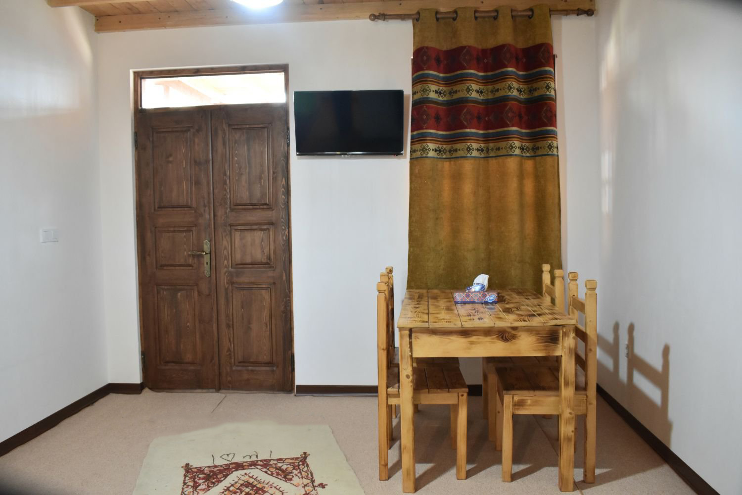 بومگردی مروارید - واحد گل نساء