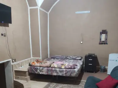 بومگردی گل ۱ - واحد 3