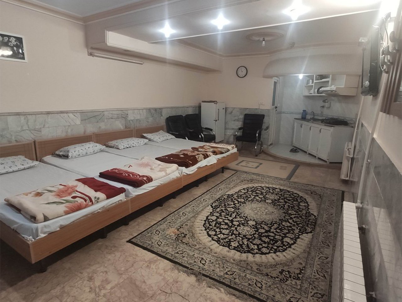 اجاره مجتمع اقامتگاهی امیری واحد چهار تخت 501 مشهد
