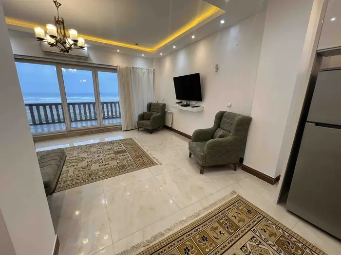 آپارتمان دوخوابه ساحلی منور 1 واحد 5