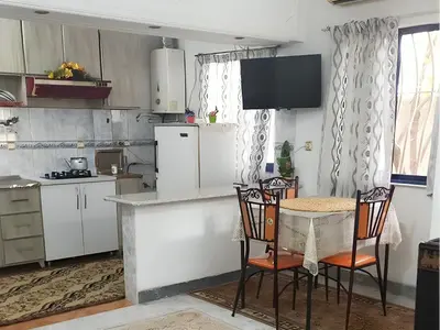 سوئیت یک خوابه بعثت 18