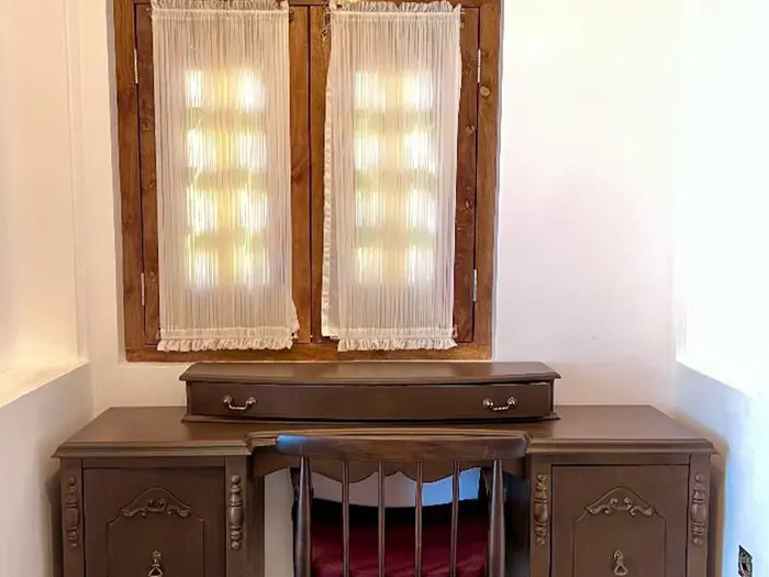 بوم گردی عزیز خان - واحد عزیز