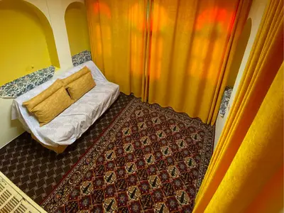 بومگردی عمارت بهشت - واحد طلوع