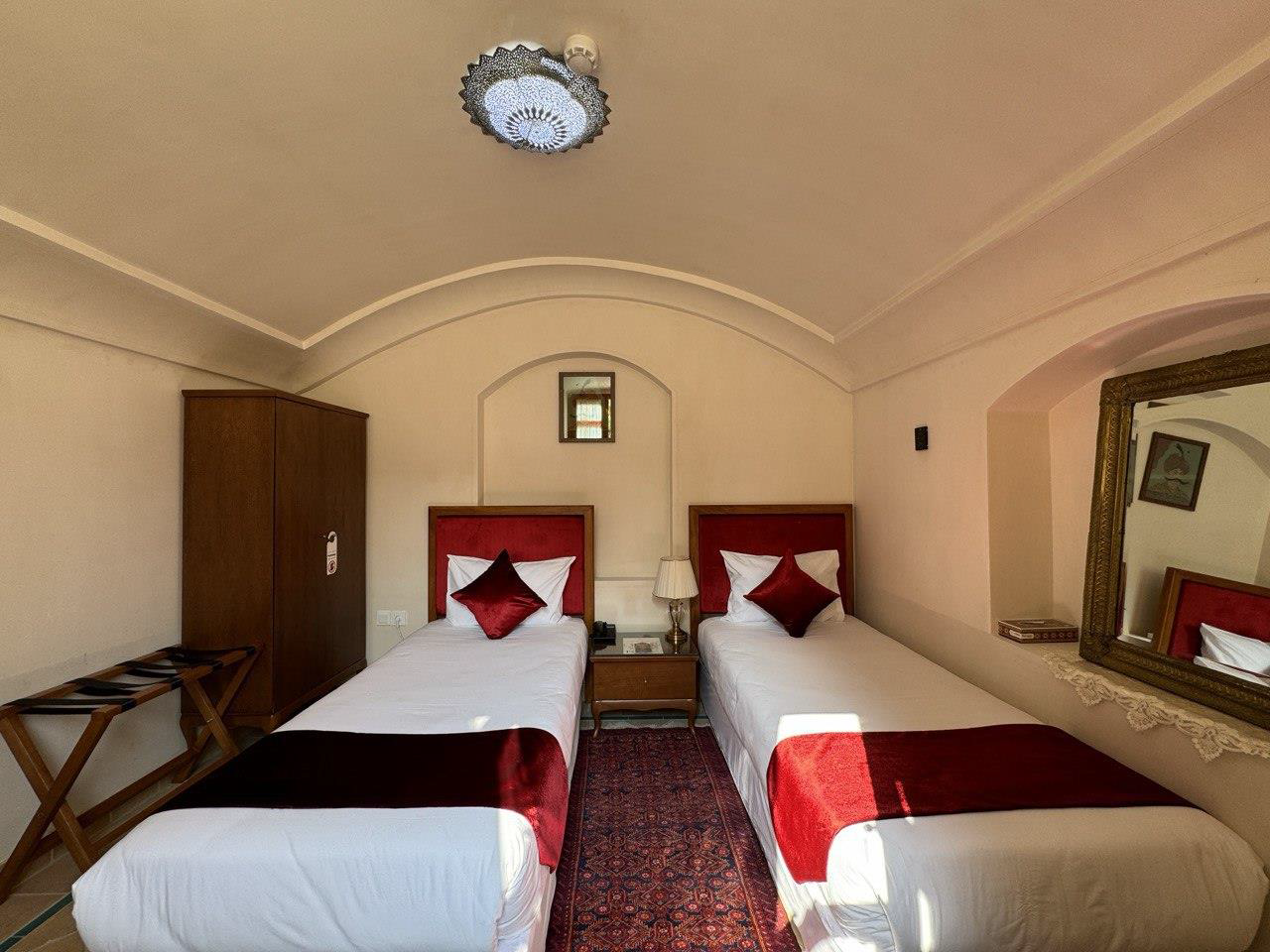 اقامتگاه سنتی عمارت ماندگار - واحد 103