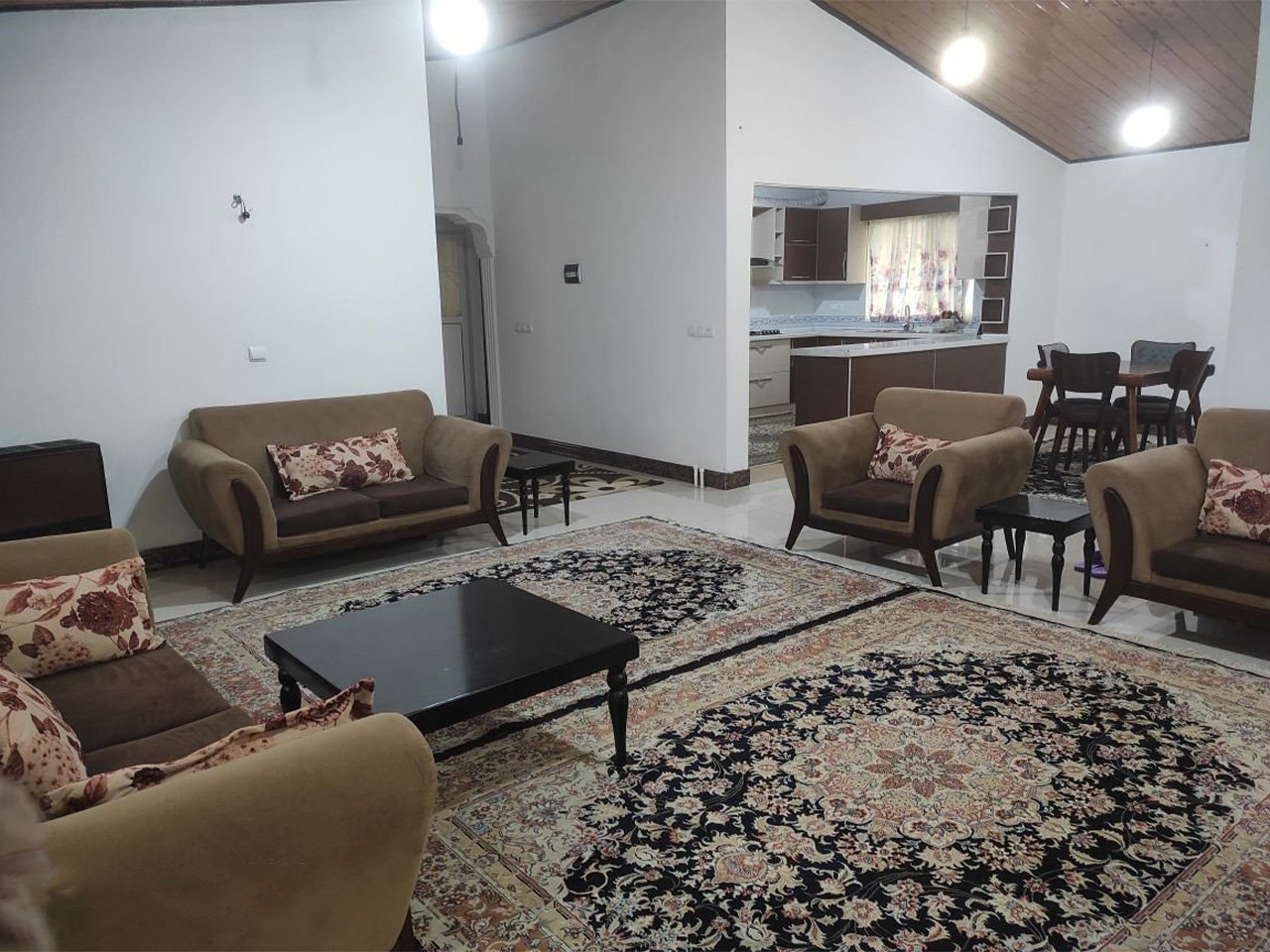 ویلا دوخوابه گلستان 4