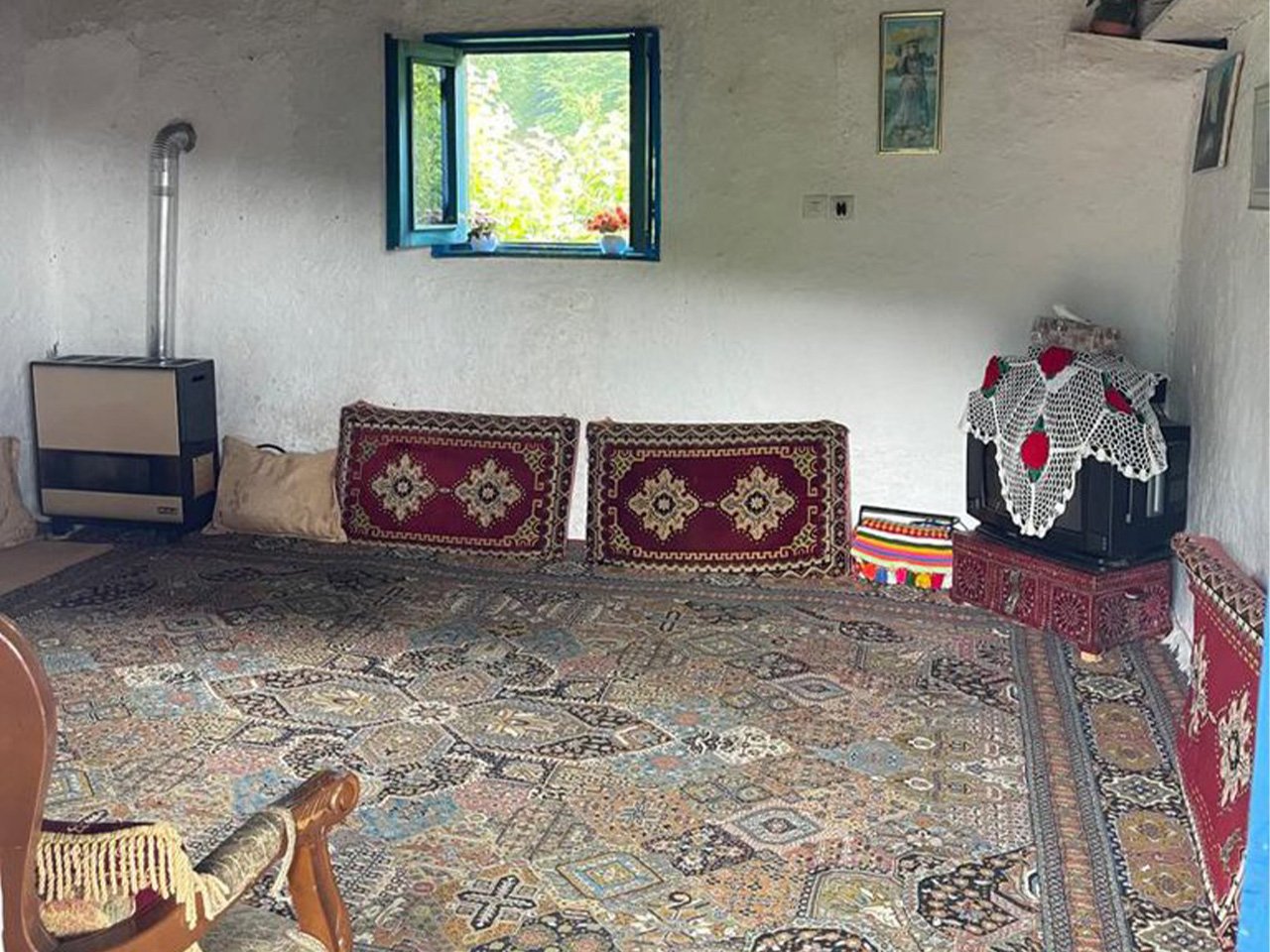 کلبه سه خوابه جنگلی سکوت