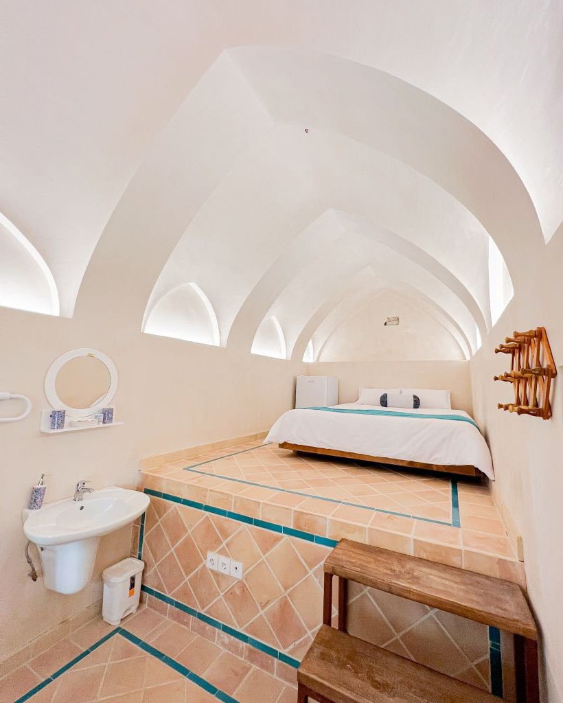 سرای طاق چشمه - واحد لاله