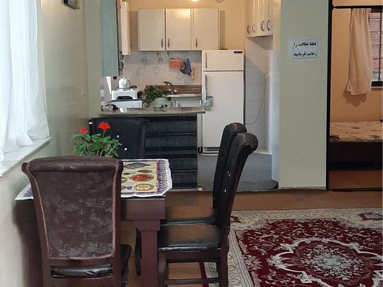 سوئیت یک خوابه سلطانی 4