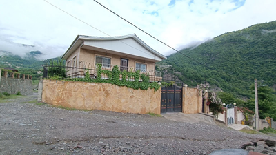 ویلا دوخوابه جنگلی لاویج دیزین کلا