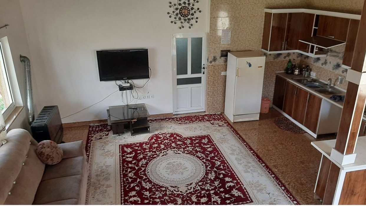 کلبه دوخوابه جنگلی تک