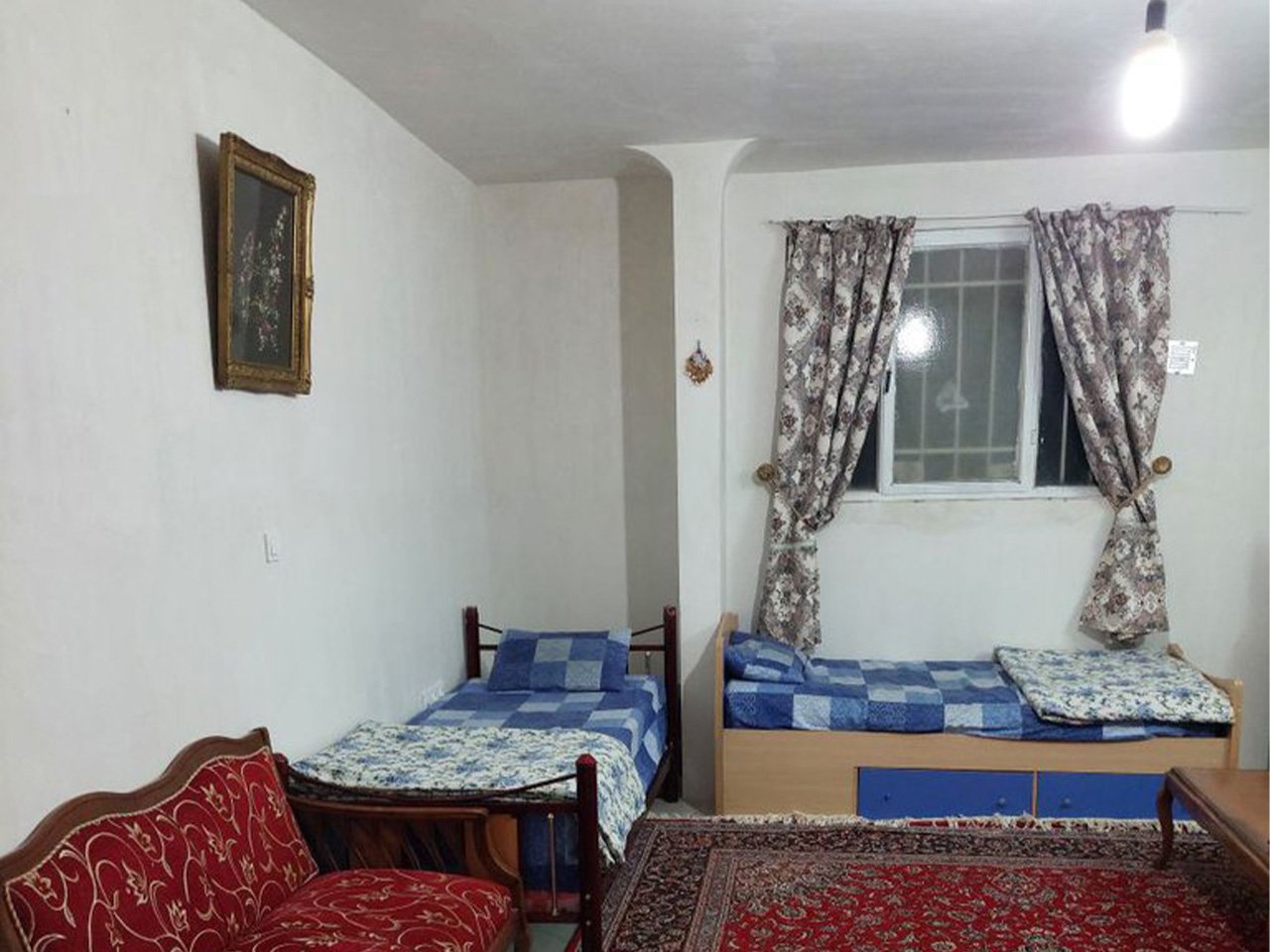 آپارتمان یک خوابه یادگار پدری واحد دزاتون