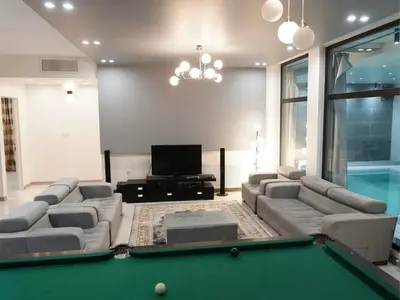 ویلا دوخوابه استخردار آبگرم باغ نرگس