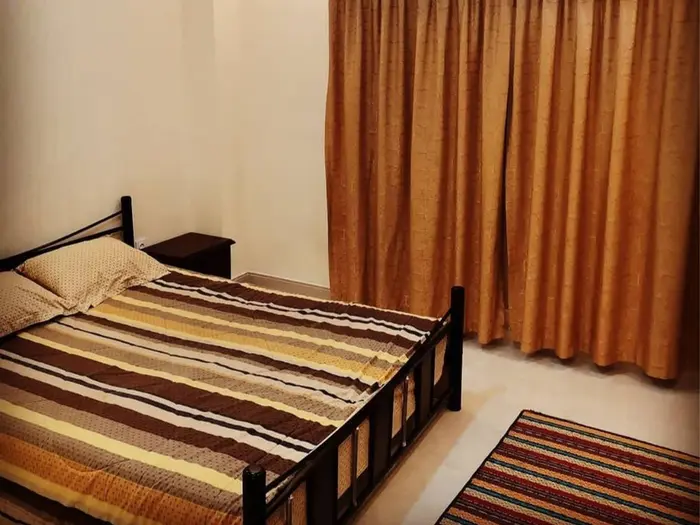 دوخوابه جنگلی استخردار هادی