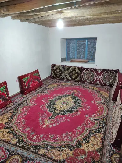 بومگردی اقامتگاه سنگی شلماش - شلماش - واحد ٣ در ٤