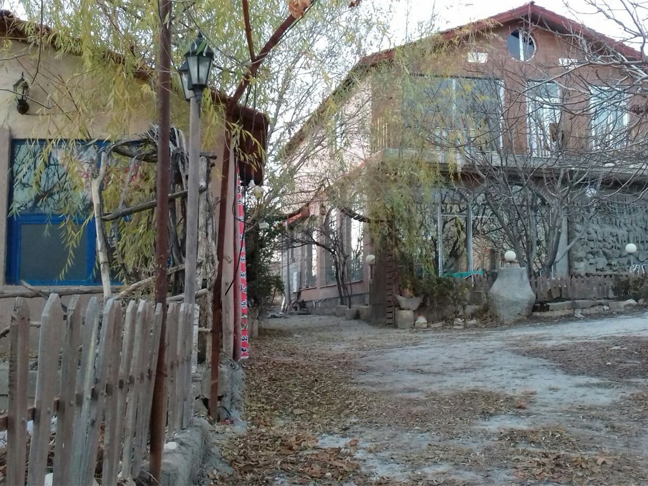 بَرم خوشمکان سپیدان - واحد خنی ورگ