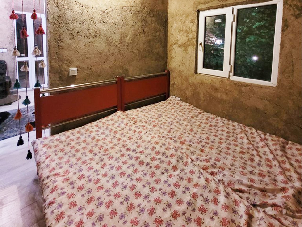 کلبه یک خوابه سپید 9