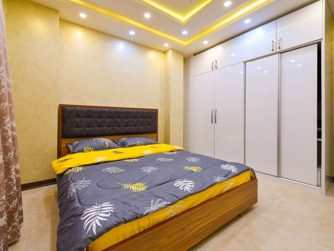 ویلا چهارخوابه دوبلکس استخردار آبگرم خاکسار