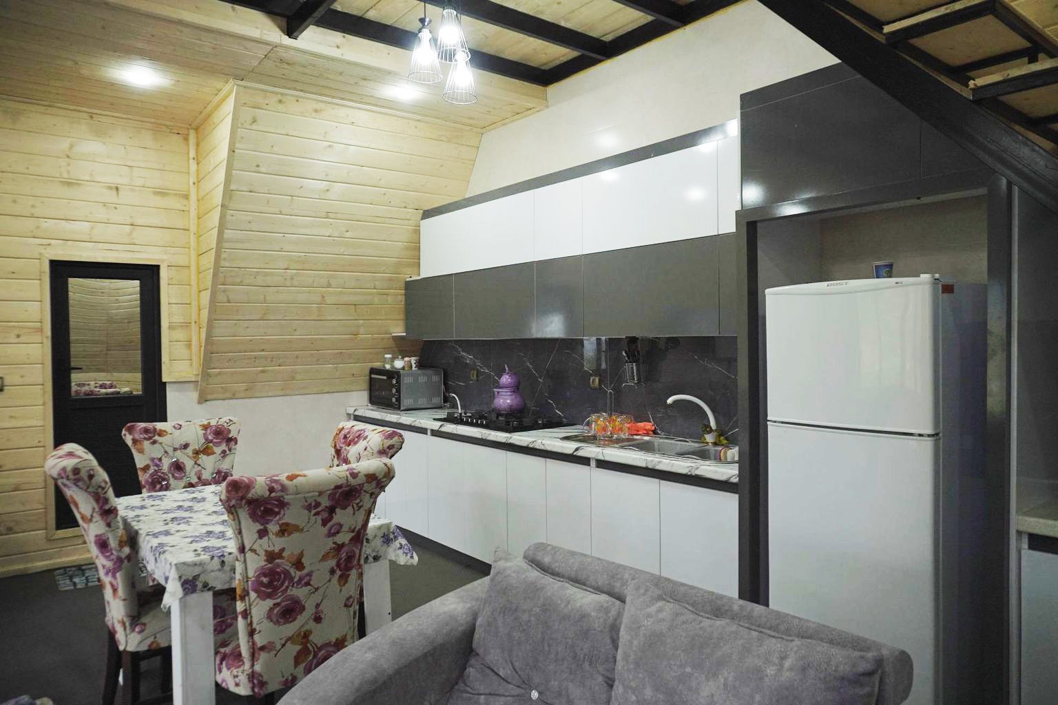 کلبه سه خوابه جنگلی نیلاش