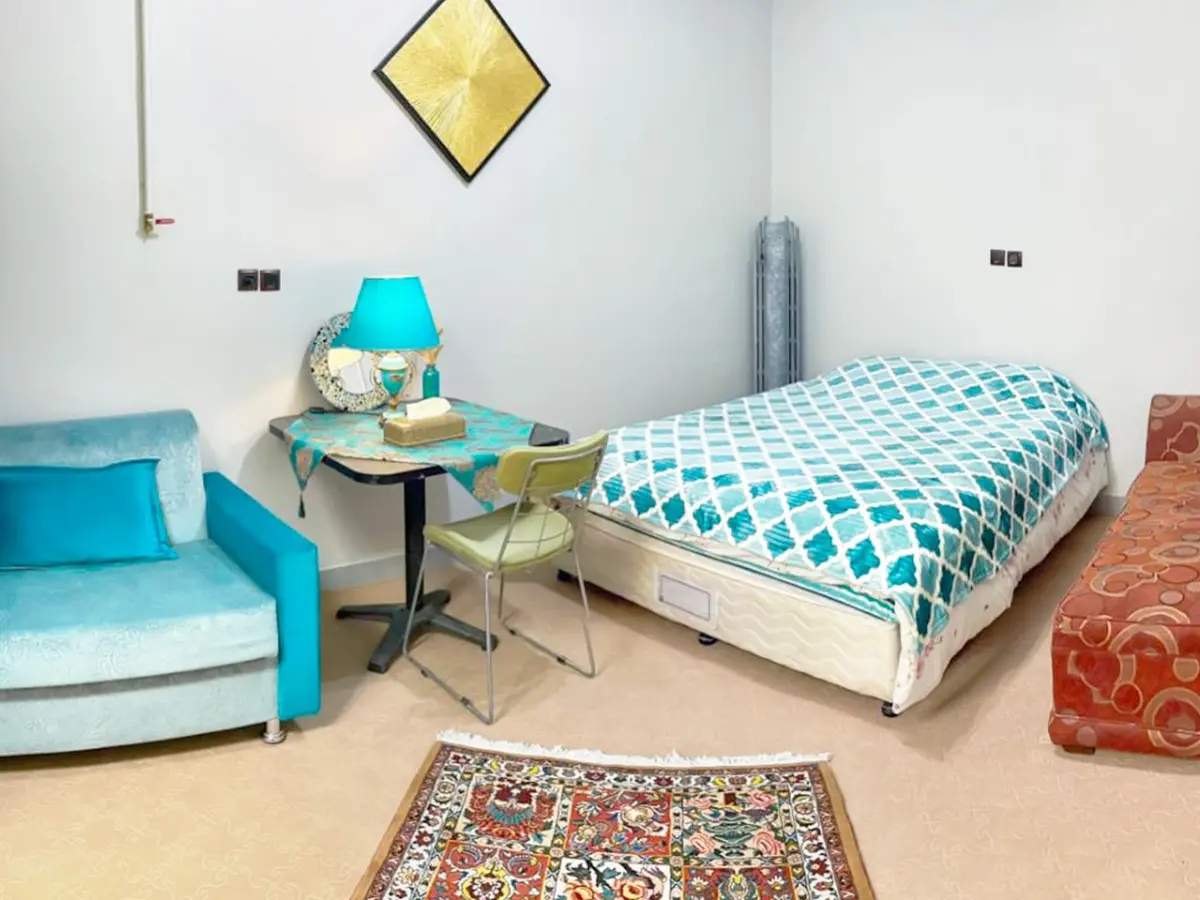 هاستل نارسیس - واحد دبل