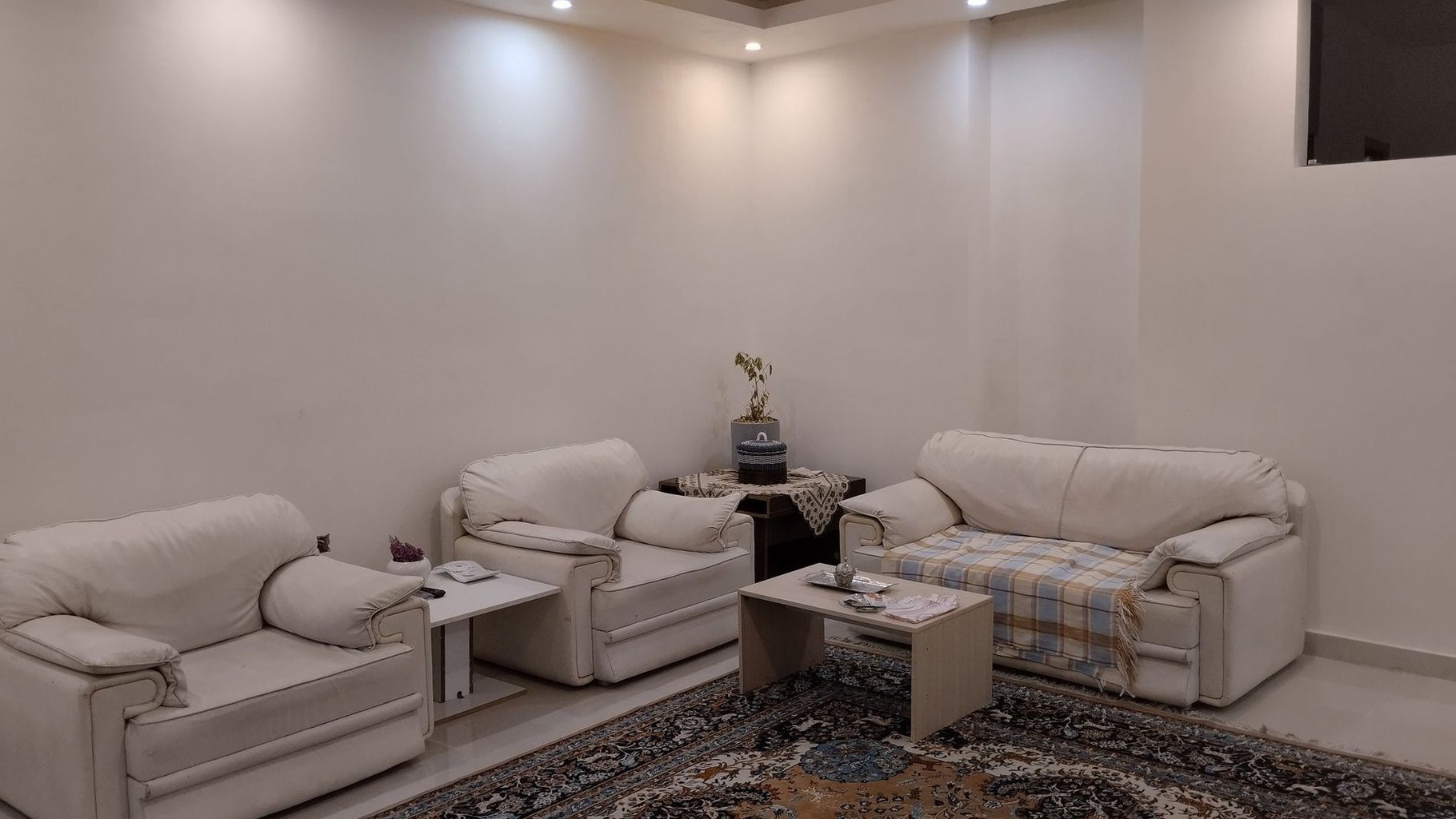 آپارتمان یک خوابه الما